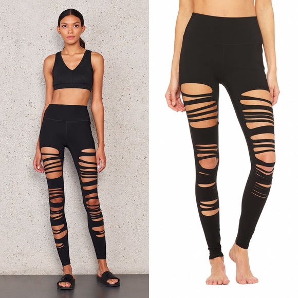 Alo Yoga Black Extreme Ripped Warrior 